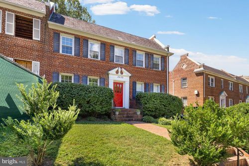 apt-3-2650 39th St Nw, WASHINGTON, DC, 20007-1207 | Card Image