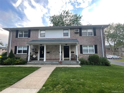 249b-81-14 Langdale Street, New York, NY, 11040 | Card Image