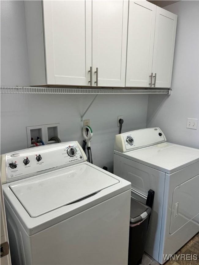 8 Denton Dr, House other with 2 bedrooms, 2 bathrooms and null parking in Lancaster NY | Image 4