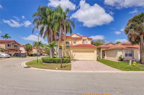 1688 Sw 158th Ave, Pembroke Pines, FL, 33027-2341 | Card Image