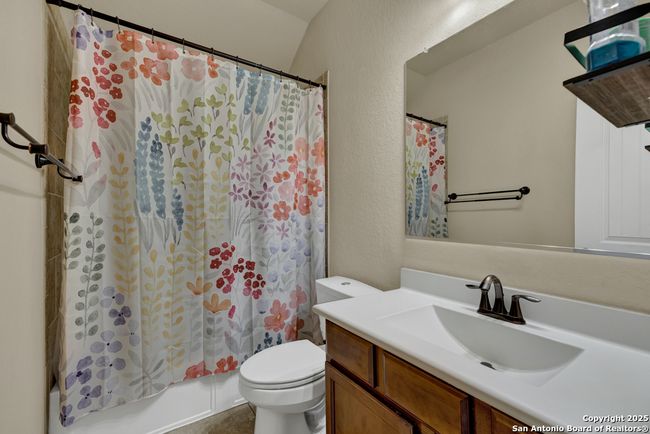 2330 Broken Wheel Ln, House other with 4 bedrooms, 4 bathrooms and null parking in New Braunfels TX | Image 35