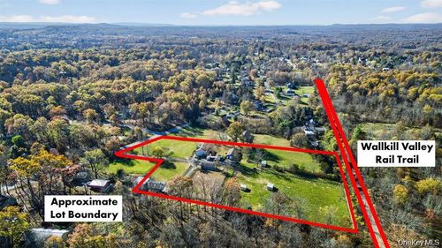 99 Dusinberre Rd, Gardiner, NY, 12525-5306 | Card Image