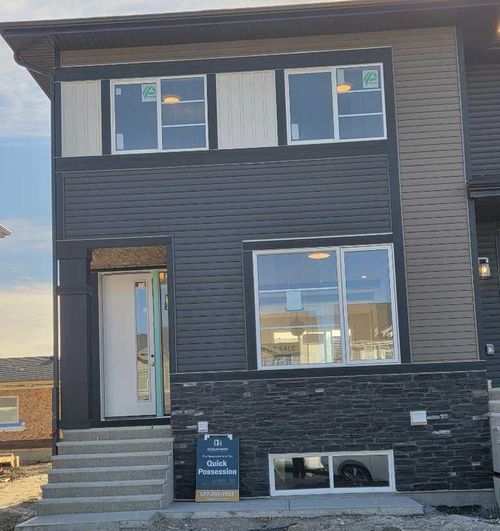 253 Cobblestone Gate Sw, Airdrie, AB, T4B5L3 | Card Image