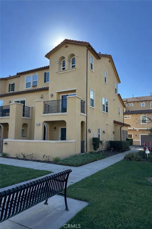 10580 Acacia Ln, Santa Fe Springs, CA, 90670-3882 | Card Image