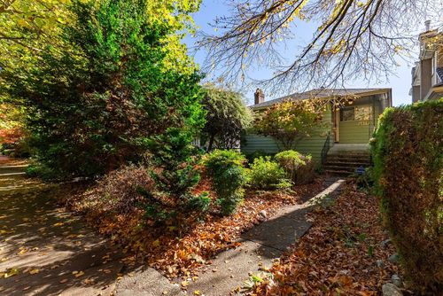 2878 W 14th Avenue, Vancouver, BC, V6K2X4 | Card Image