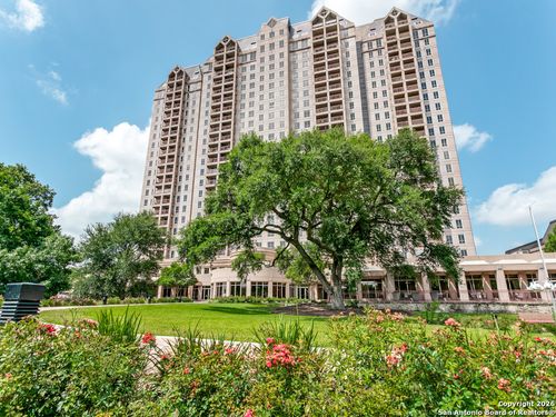 1202-1 Towers Park, San Antonio, TX, 78209 | Card Image
