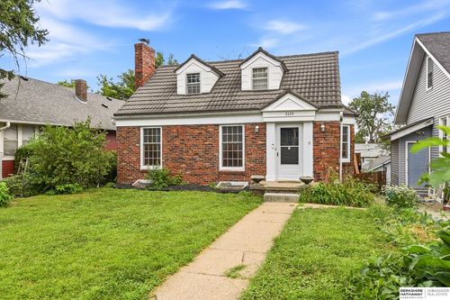 3135 N 47th Avenue, Omaha, NE, 68104 | Card Image