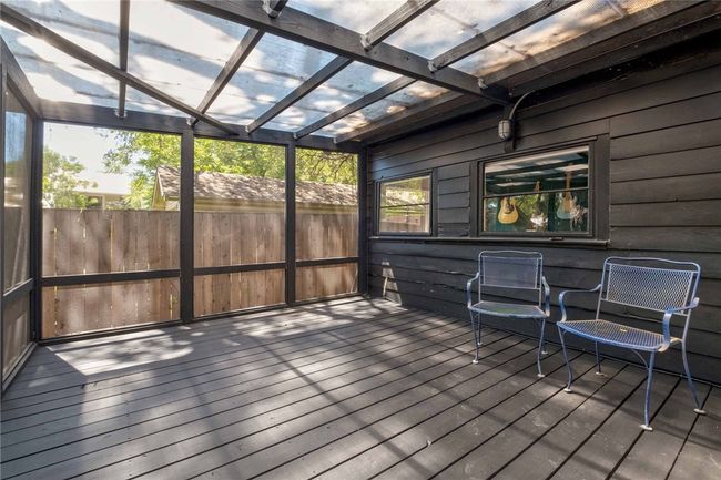 503 E Live Oak St, House other with 3 bedrooms, 1 bathrooms and 2 parking in Austin TX | Image 19
