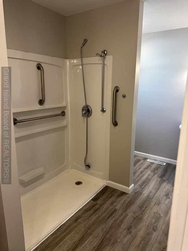 1615 W 7 St, House other with 4 bedrooms, 2 bathrooms and 1 parking in Hastings NE | Image 25