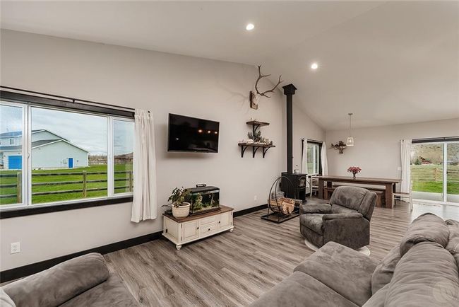 Great room, living and dining | Image 4