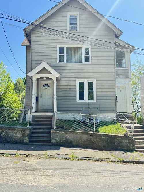 22 Ashley St, Waterbury, CT, 06704-3926 | Card Image