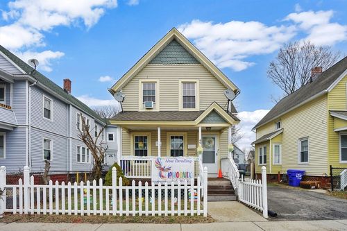 49 Andrew St, Springfield, MA, 01109-3036 | Card Image