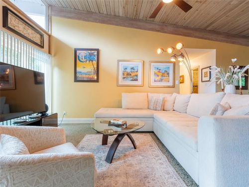 2912 Ne 27th St, Lighthouse Point, FL, 33064-8325 | Card Image