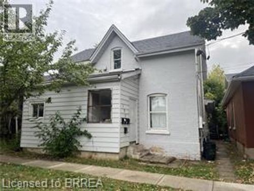 {{alt}} | Card Image