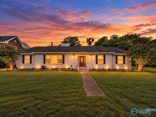 106 Myrtle Pl, Stevenson, AL, 35772-3550 | Card Image