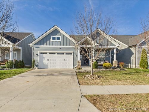 4179 Laverne Way, Jeffersonville, IN, 47130-8304 | Card Image