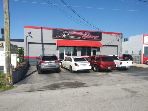 707 N Dixie Hwy, HALLANDALE BEACH, FL, 33009-2336 | Card Image