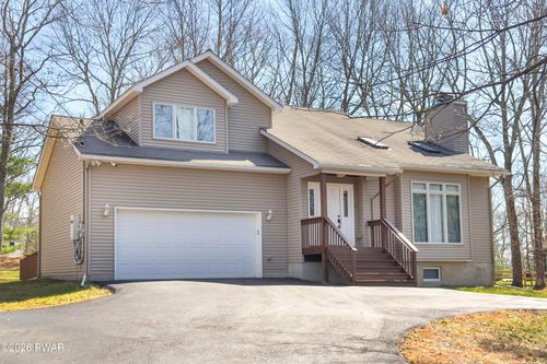 127 Lakewood Drive, Milford, PA, 18337 | Card Image