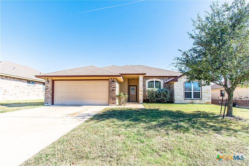 210 Dober St, Nolanville, TX, 76559-2544 | Card Image