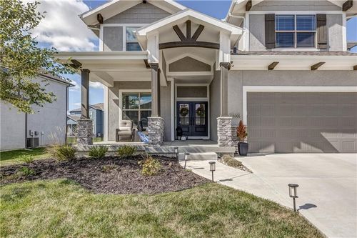 16966 Penrose Ln, Olathe, KS, 66062 | Card Image