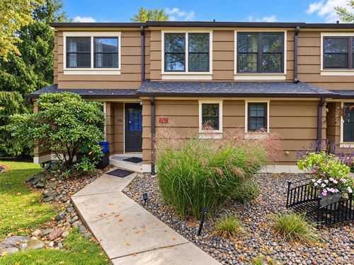 83 Treetop Cir, Nanuet, NY, 10954-1051 | Card Image