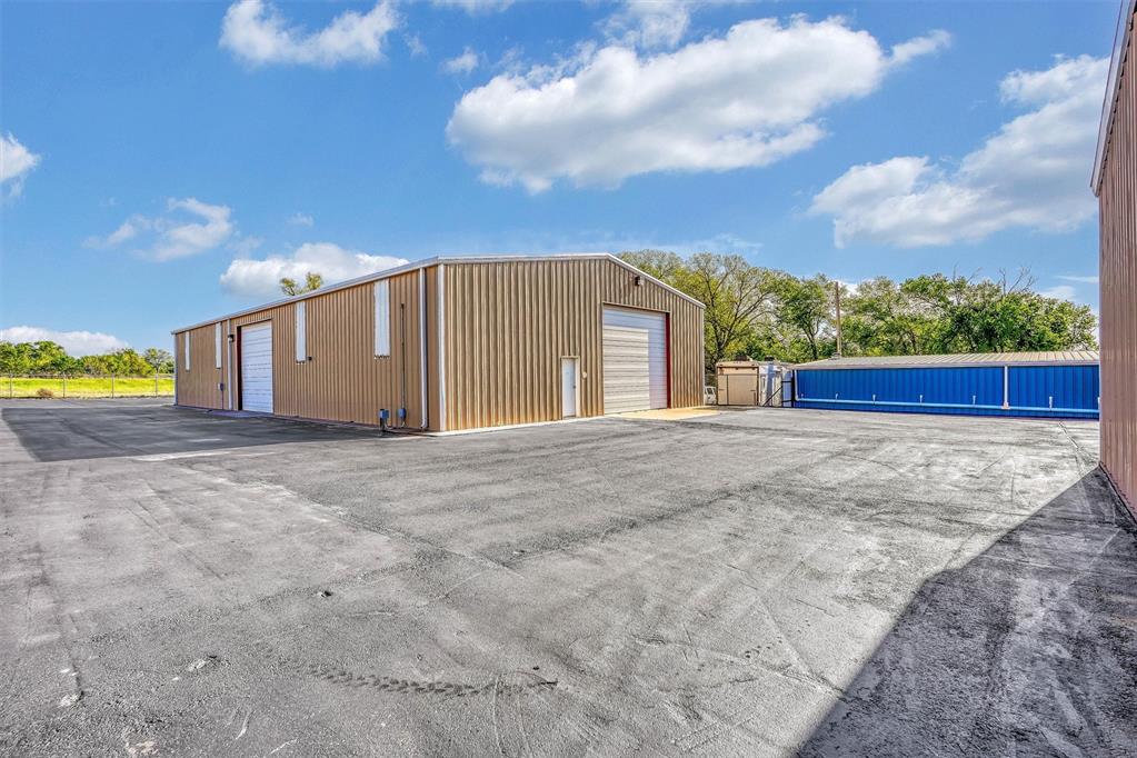 301 W 12Th St, Elk City, OK 73644