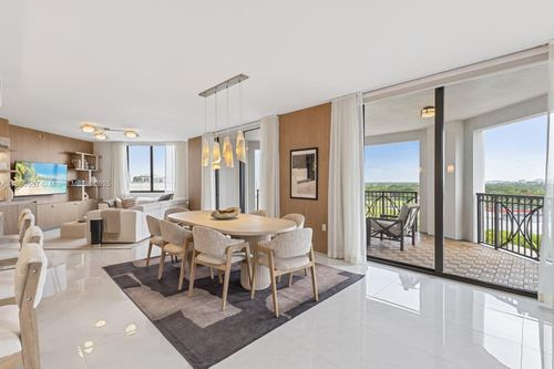 apt-817-301 Altara Ave, Coral Gables, FL, 33146-1476 | Card Image