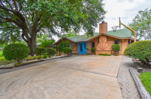 3107 Myatt Ln, El Campo, TX, 77437-2023 | Card Image