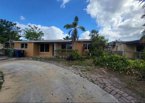 2070 Nw 28th Terrace, Fort Lauderdale, FL, 33311 | Card Image