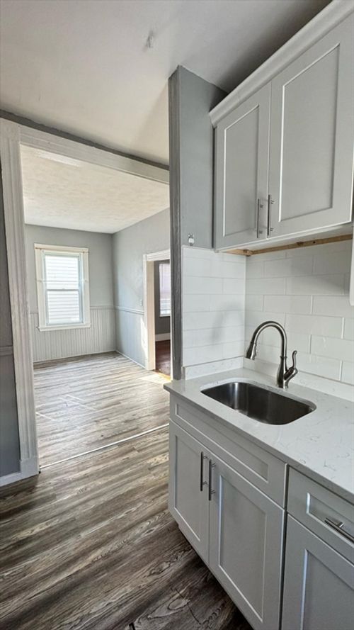 apt-3-167 Walnut St, Chelsea, MA, 02150-2433 | Card Image