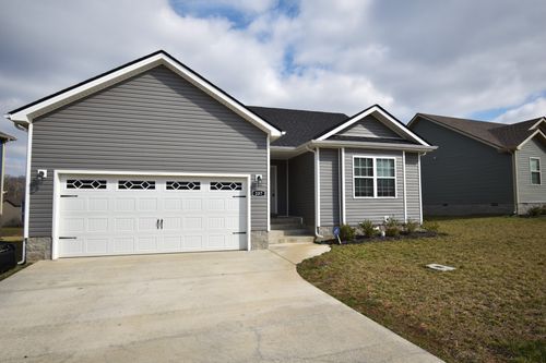 207 Geneva Ln, Clarksville, TN, 37040-2078 | Card Image