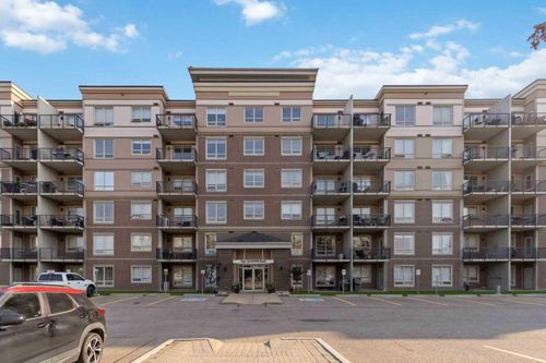 306-136A Sandpiper Road, Fort Mcmurray, AB, T9K0J7 | Card Image