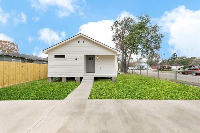 5610 Chapman St, House other with 2 bedrooms, 2 bathrooms and null parking in Houston TX | Image 33