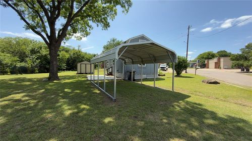 307 S Madison St, Konawa, OK, 74849-2617 | Card Image