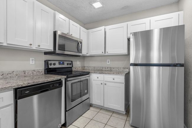 APT-137 - 521 Ranch Trl, Condo with 2 bedrooms, 2 bathrooms and null parking in Irving TX | Image 10