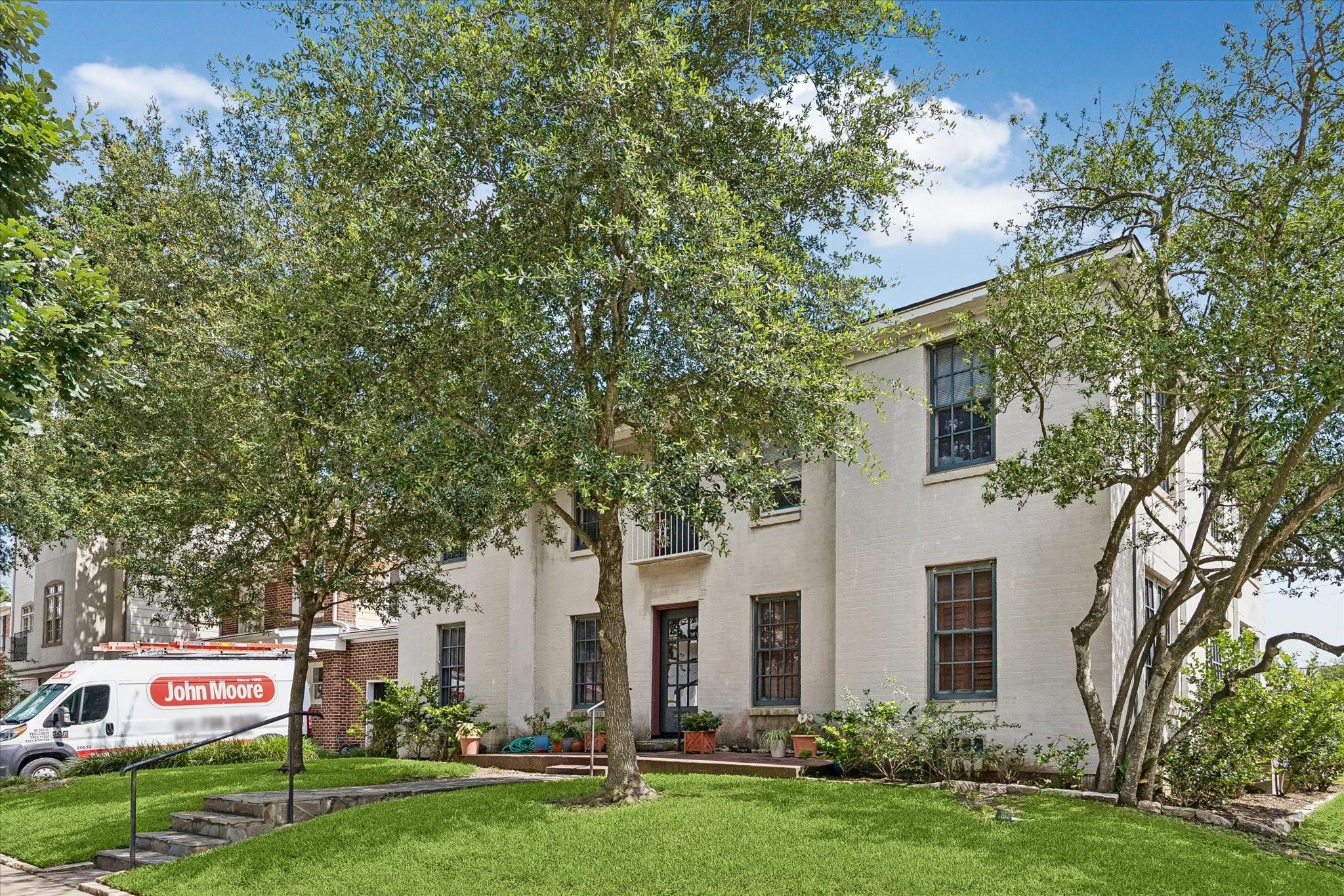 Residential Income in Houston 2