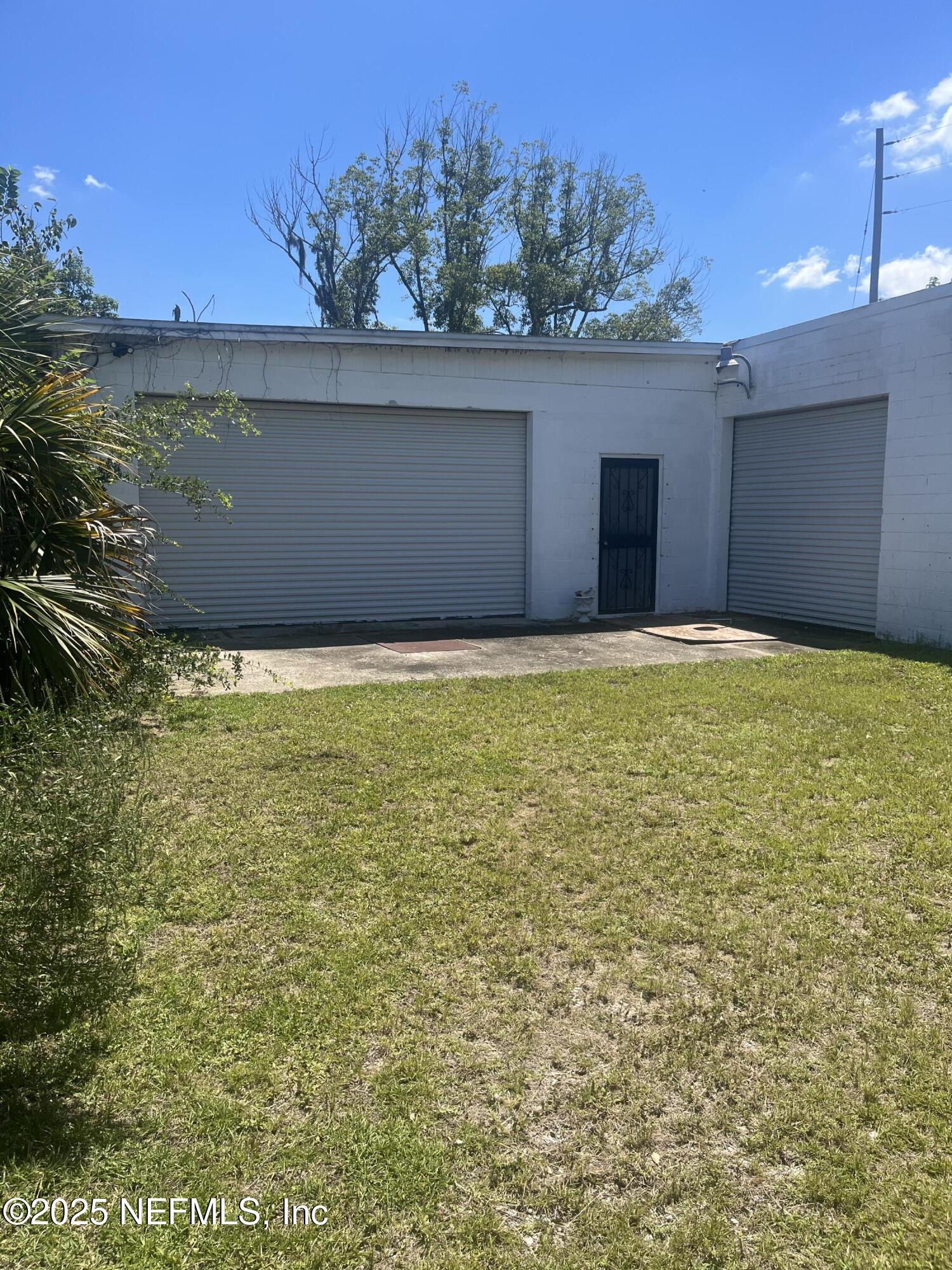 Commercial Sale in Jacksonville 2