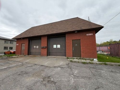 56 Cleopatra Drive, Tanglewood - Grenfell Glen - Pineglen, ON, K2G0B3 | Card Image