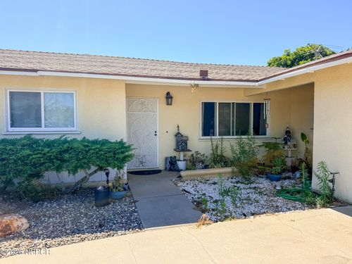 335 Mooncrest Ln, Santa Maria, CA, 93455-3711 | Card Image
