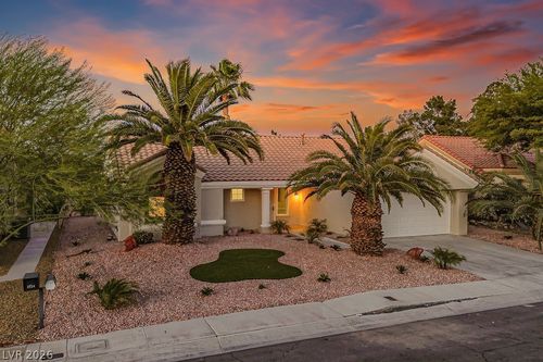 2520 Silverton Dr, Las Vegas, NV, 89134-8832 | Card Image