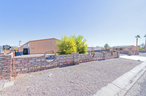 49685 Jade Ave, Quartzsite, AZ, 85346-0256 | Card Image