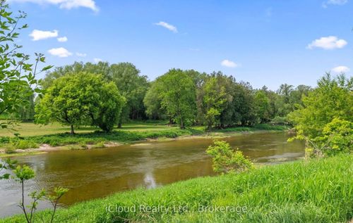 248 Victoria St W, Wingham, ON, N0G2W0 | Card Image