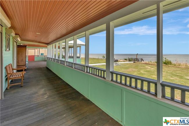 403 Bay St, House other with 4 bedrooms, 3 bathrooms and null parking in Austwell TX | Image 39