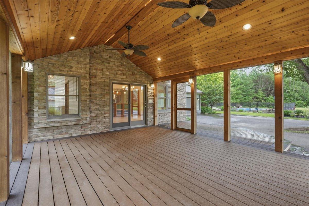 Residential in Lake Elmo 4