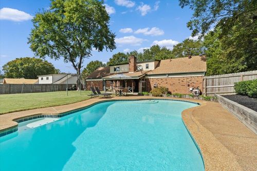 369 Taraview Rd, Collierville, TN, 38017-1937 | Card Image