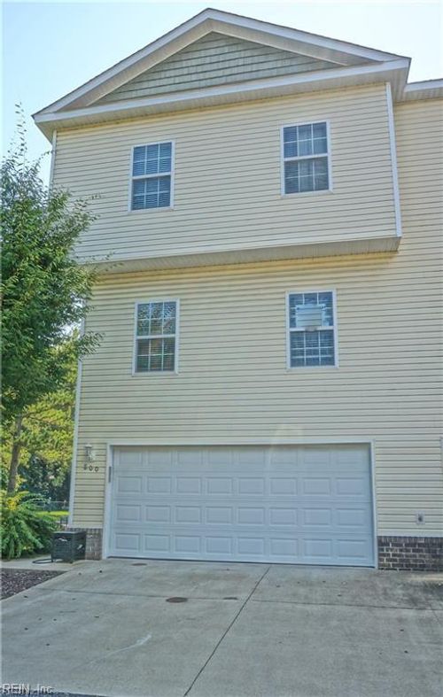 800 Skelton Way, Newport News, VA, 23608-2260 | Card Image