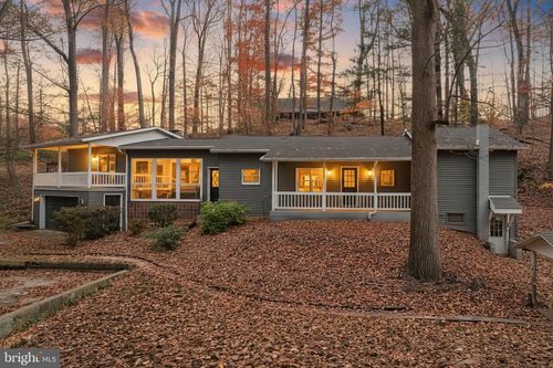 494 Old York Rd, NEW CUMBERLAND, PA, 17070-3125 | Card Image