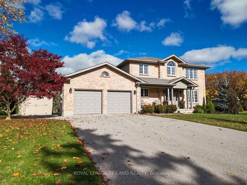 86 Mill St, Ilderton, ON, N0M2A0 | Card Image