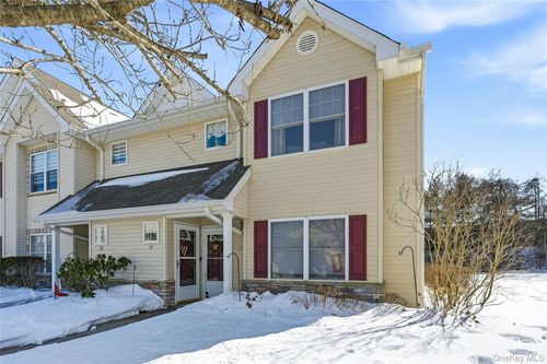 54 Morley Cir, Huntingtn Sta, NY, 11747-4825 | Card Image