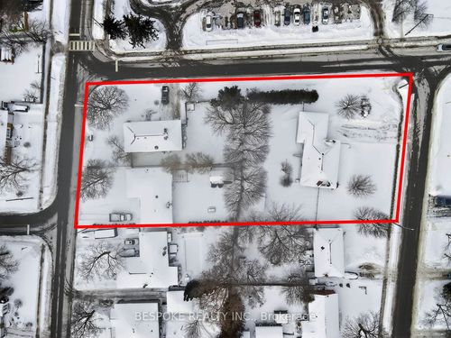 124 Fairview Avenue, Whitchurch Stouffville, ON, L4A1E5 | Card Image